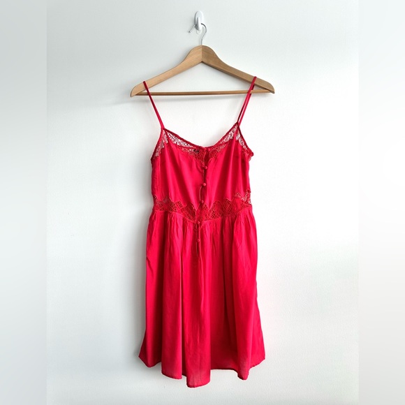 Topshop Bright Red Lace Mini Slip Dress with Fabric Buttons - size 2 - Picture 1 of 7